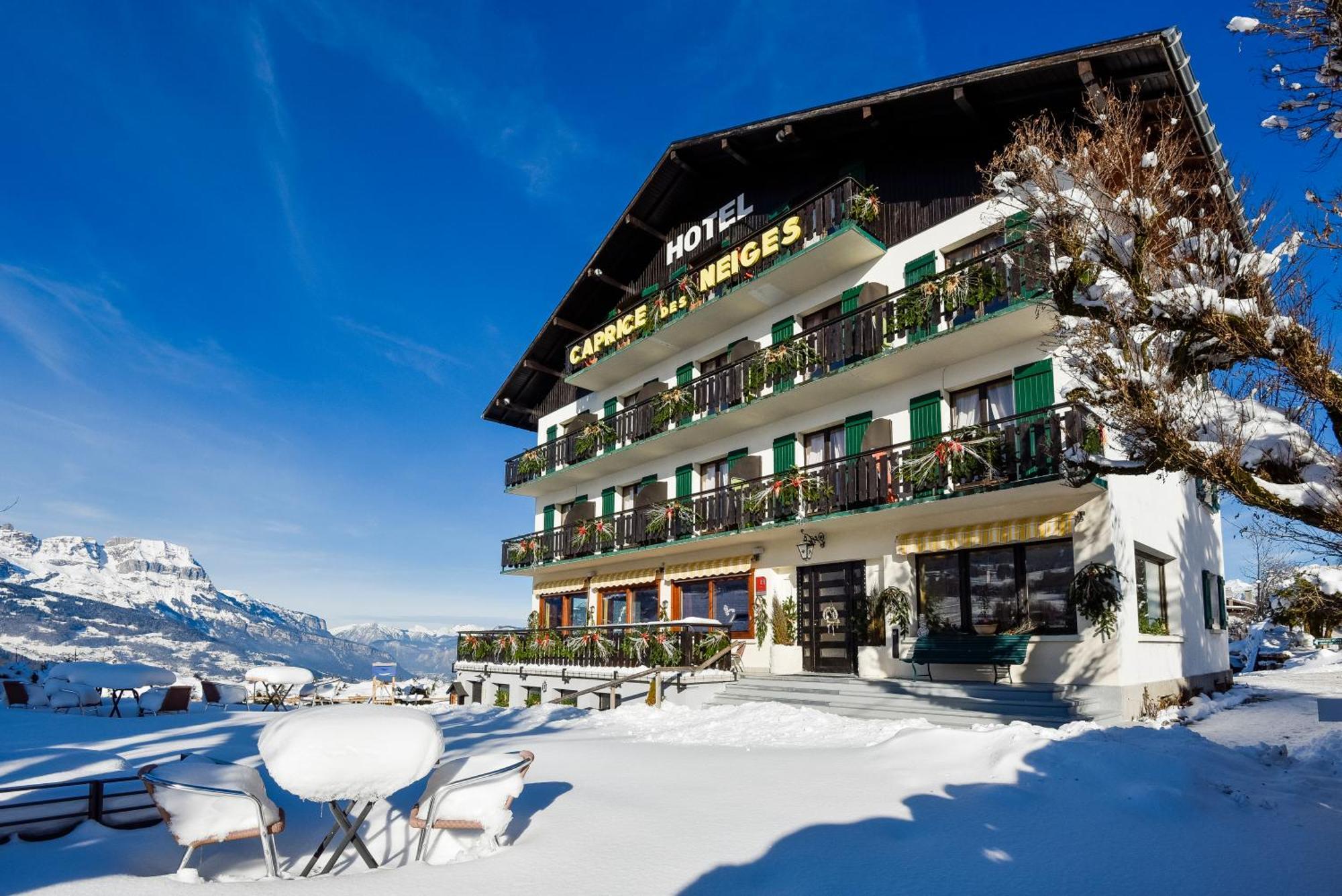 Hotel Le Caprice Des Neiges Combloux Exterior photo